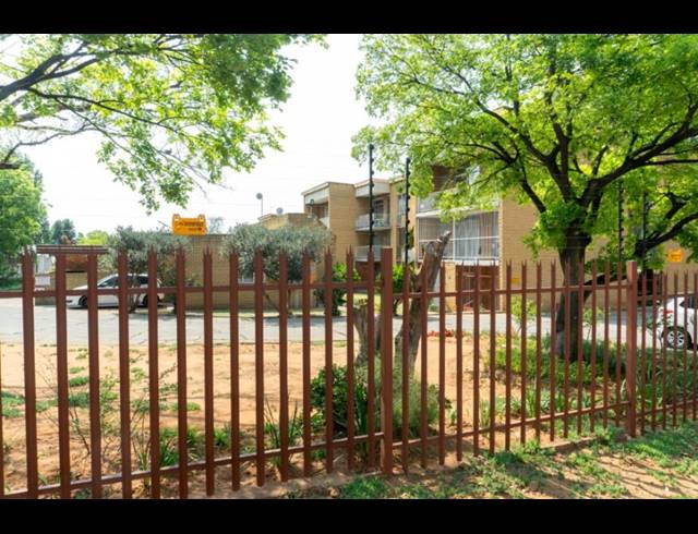 2 BEDROOM APARTMENT FOR SALE IN HEIDELBERG CENTRAL